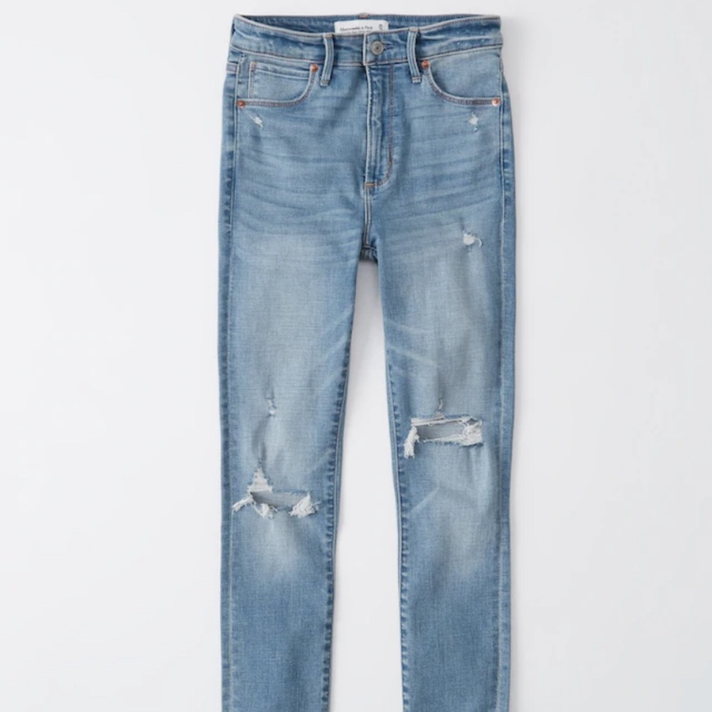NWT Abercrombie and Fitch Jeans